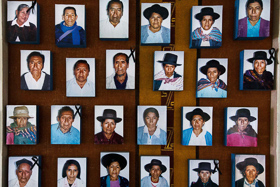 Ayacucho, 2016 <p class='fr'>
	Les femmes représentent 20 % des morts et des disparus du conflit.	</p> <p class='en'>

During the conflict, 20% of the dead and missing were women. </p>